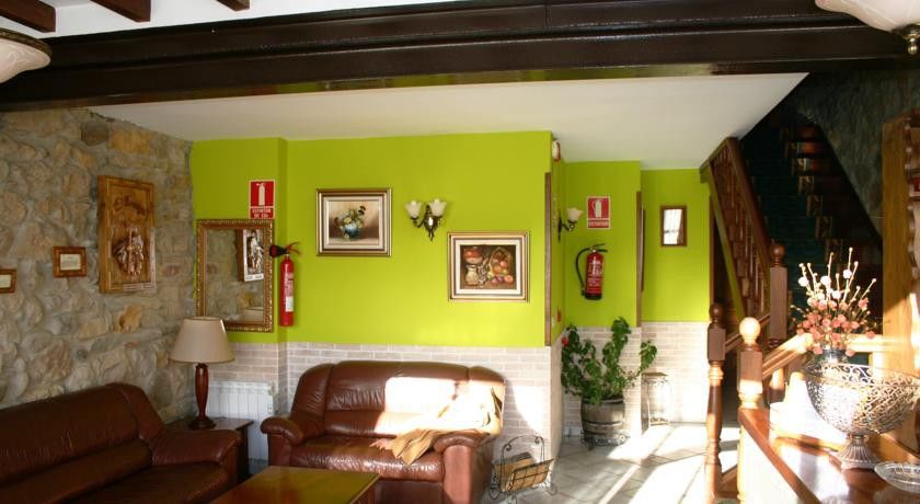 Posada La Venta De Quijas Exterior foto
